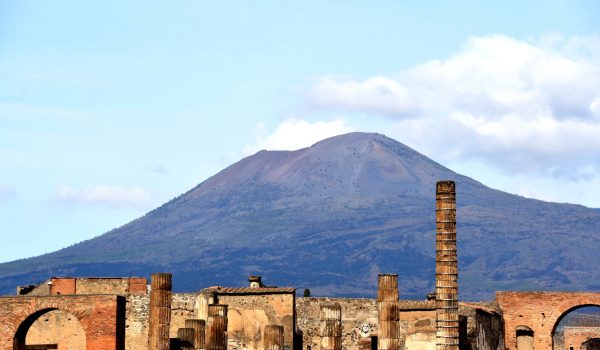 Dettaglio Vesuvio e Tempio di Giove