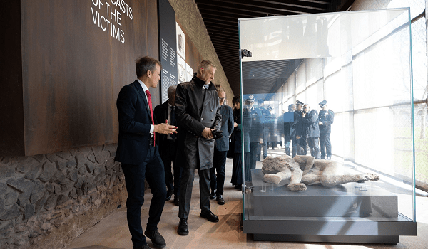 Foto inaugurazione percorso espositivo con Ministro (17)