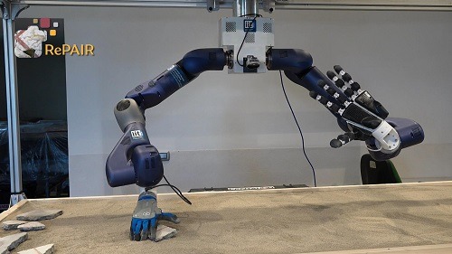 Robot 2